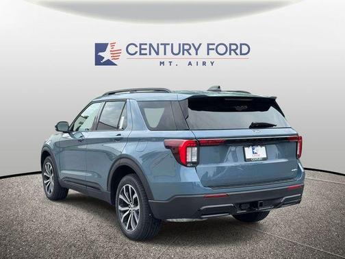 Vapor Blue Metallic 2026 Ford Explorer ST-Line