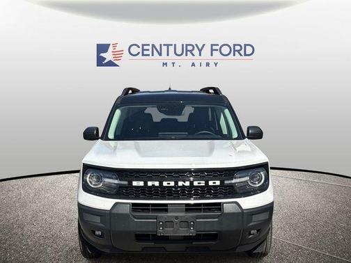 Oxford White 2025 Ford Bronco Sport Outer Banks