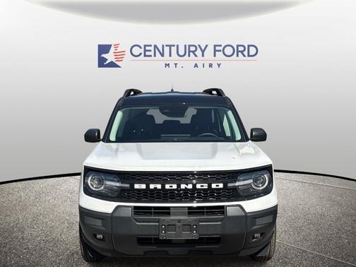 Oxford White 2025 Ford Bronco Sport Outer Banks