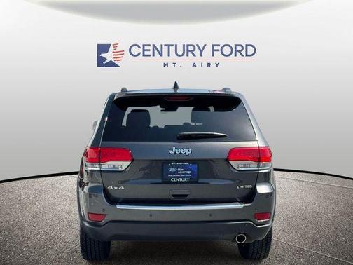 Granite Crystal Clearcoat Metallic 2018 Jeep Grand Cherokee Limited