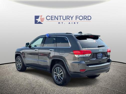 Granite Crystal Clearcoat Metallic 2018 Jeep Grand Cherokee Limited