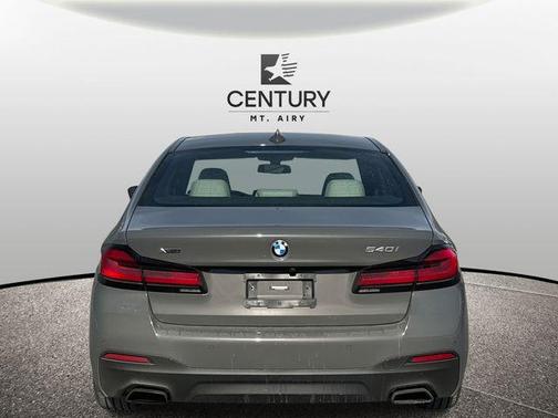 2022 BMW 540 i xDrive