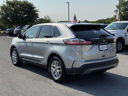Silver Metallic 2023 Ford Edge SEL