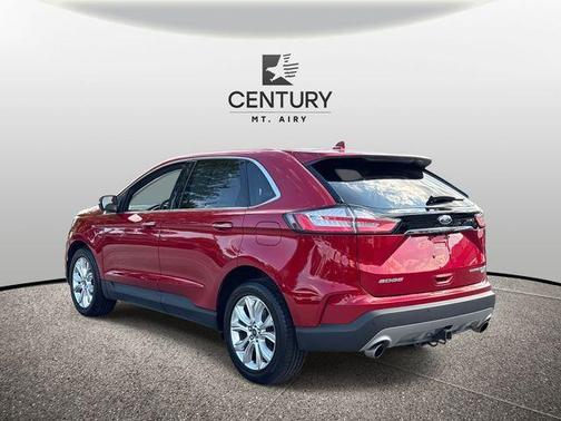 2020 Ford Edge Titanium