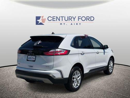 Oxford White 2024 Ford Edge SEL
