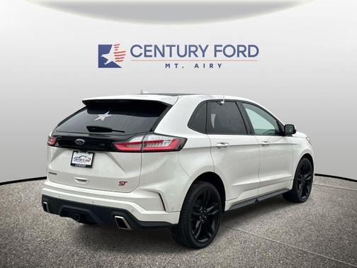 White Platinum 2019 Ford Edge ST