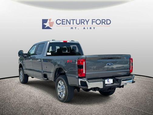 2025 Ford F-350 Lariat Super Duty