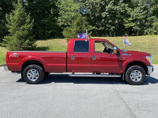 Photo 3 of 25 of 2014 Ford F-250 XLT
