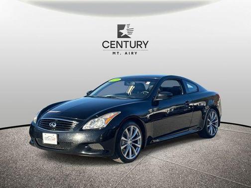 2010 INFINITI G37 Sport