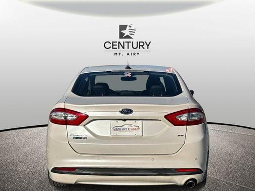 2016 Ford Fusion Energi SE Luxury