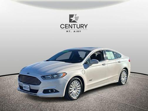 2016 Ford Fusion Energi SE Luxury