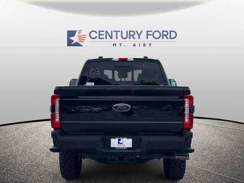 2025 Ford F-350 Lariat Super Duty