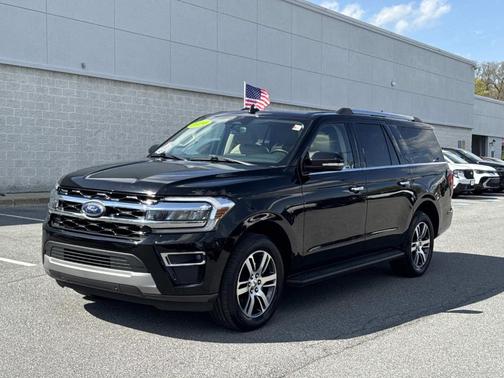 Black Metallic 2024 Ford Expedition Max Limited