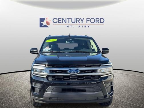 Black Metallic 2024 Ford Expedition XLT