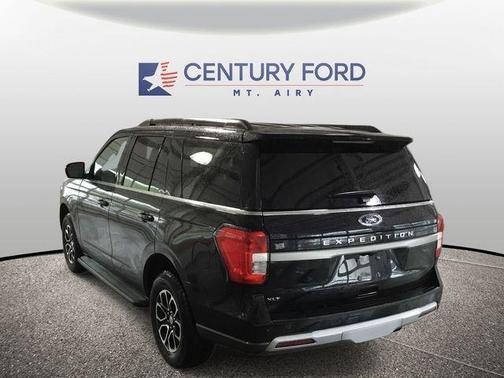 Black Metallic 2024 Ford Expedition XLT