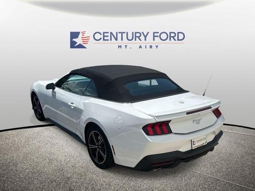 Oxford White 2025 Ford Mustang EcoBoost Premium