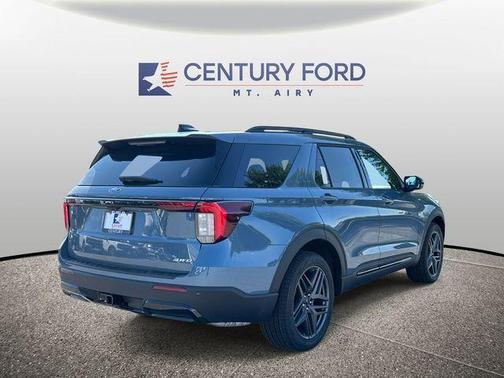 Vapor Blue Metallic 2026 Ford Explorer ST-Line