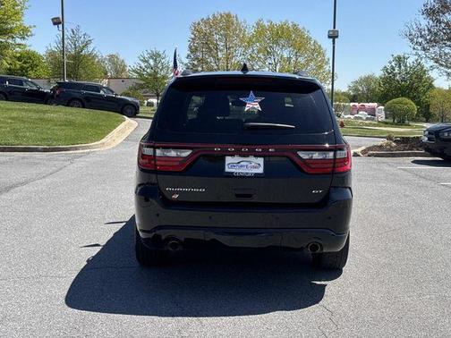 DB Black Crystal Clearcoat 2024 Dodge Durango GT