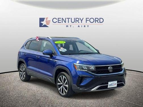 Blue Dusk 2024 Volkswagen Taos 1.5T SE