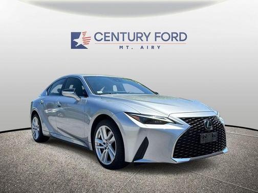 Iridium 2021 Lexus IS 300 Base