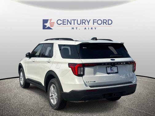 Star White 2026 Ford Explorer Active