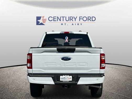 Oxford White 2022 Ford F-150 XL