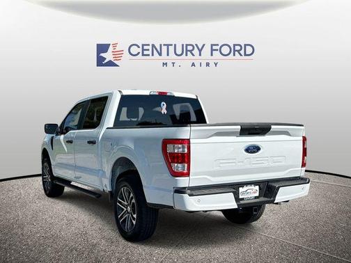 Oxford White 2022 Ford F-150 XL