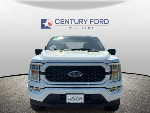 Oxford White 2022 Ford F-150 XL