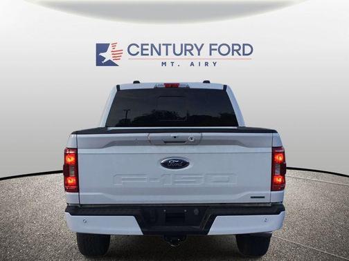 Oxford White 2023 Ford F-150 XLT