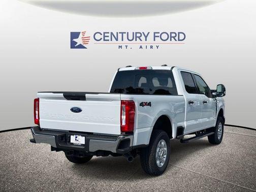 2025 Ford F-350 XLT
