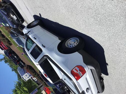 Oxford White 2026 Ford Maverick XL