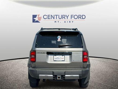 Meteorite 2024 Toyota Land Cruiser Base