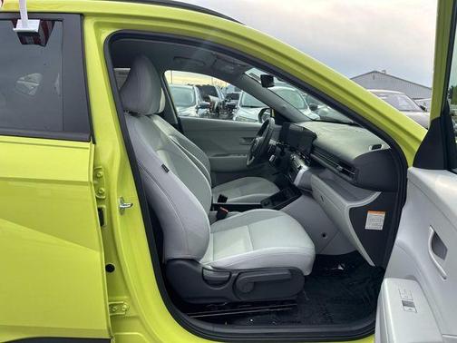 2024 Hyundai KONA EV SEL