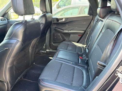 Black Metallic 2023 Ford Escape ST-Line Select