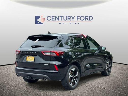 Black Metallic 2023 Ford Escape ST-Line Select