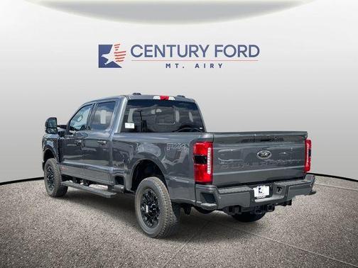 2026 Ford F-350 Lariat Super Duty