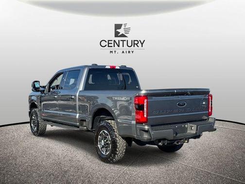 2024 Ford F-350 Lariat Super Duty