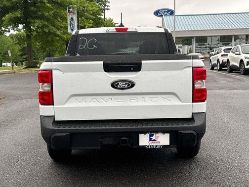 Oxford White 2026 Ford Maverick XL