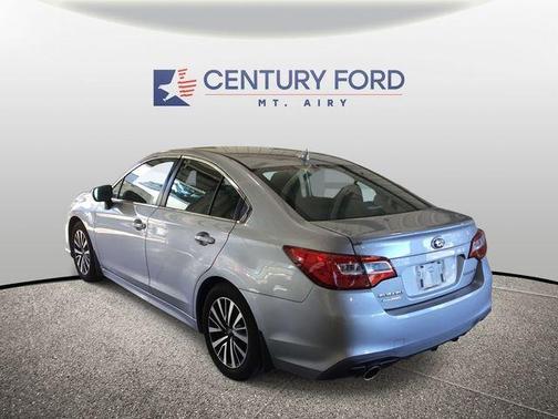 Ice Silver Metallic 2018 Subaru Legacy 2.5i Premium