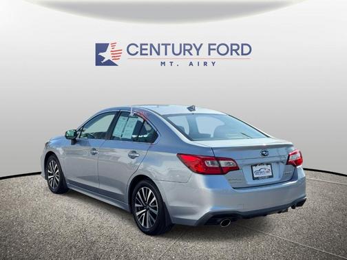 Ice Silver Metallic 2018 Subaru Legacy 2.5i Premium