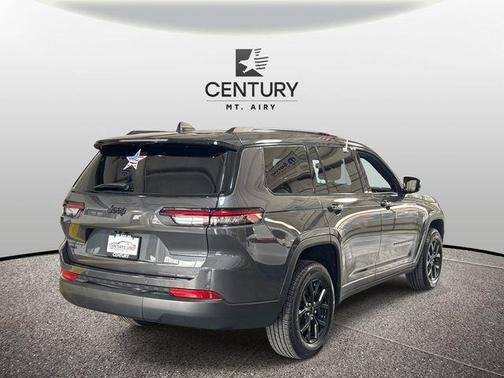 2024 Jeep Grand Cherokee L Laredo