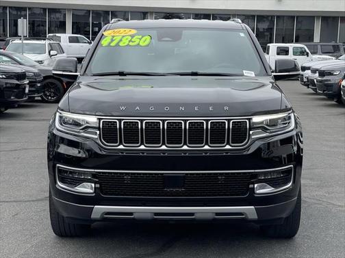 2022 Jeep Wagoneer Series II 4x2