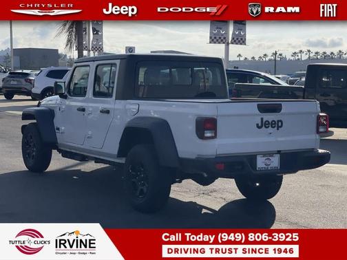 2026 Jeep Gladiator Sport