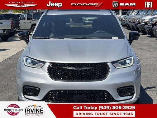 2026 Chrysler Pacifica Limited