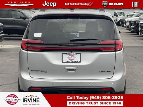 2026 Chrysler Pacifica Limited