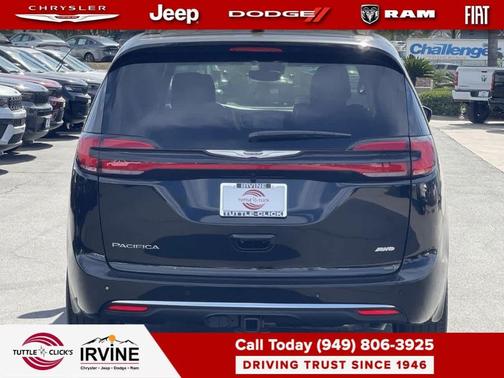 2026 Chrysler Pacifica Pinnacle