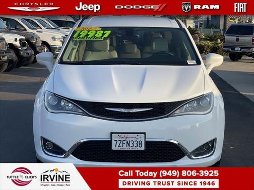 2017 Chrysler Pacifica Touring-L
