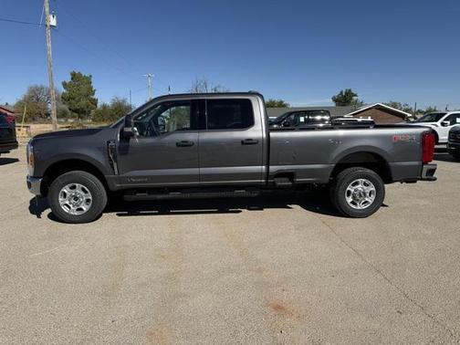 2026 Ford F-350 XLT
