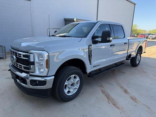 2026 Ford F-350 XLT