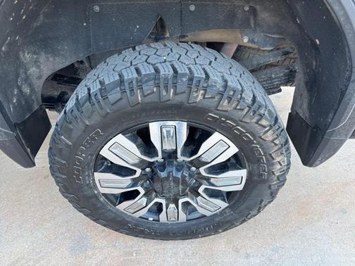 2025 GMC Sierra 3500 Denali